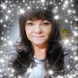 Meet your Posher, Becki